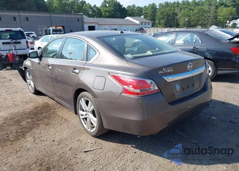 2015 Nissan Altima 3.5 Sl z USA, uszkodzony, nr VIN 1N4BL3AP2FC227023